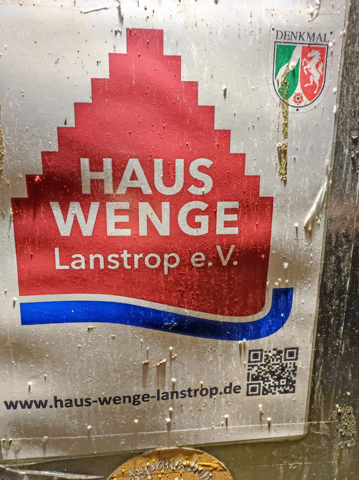 Schild von Haus Wenge Lanstrop e.V.